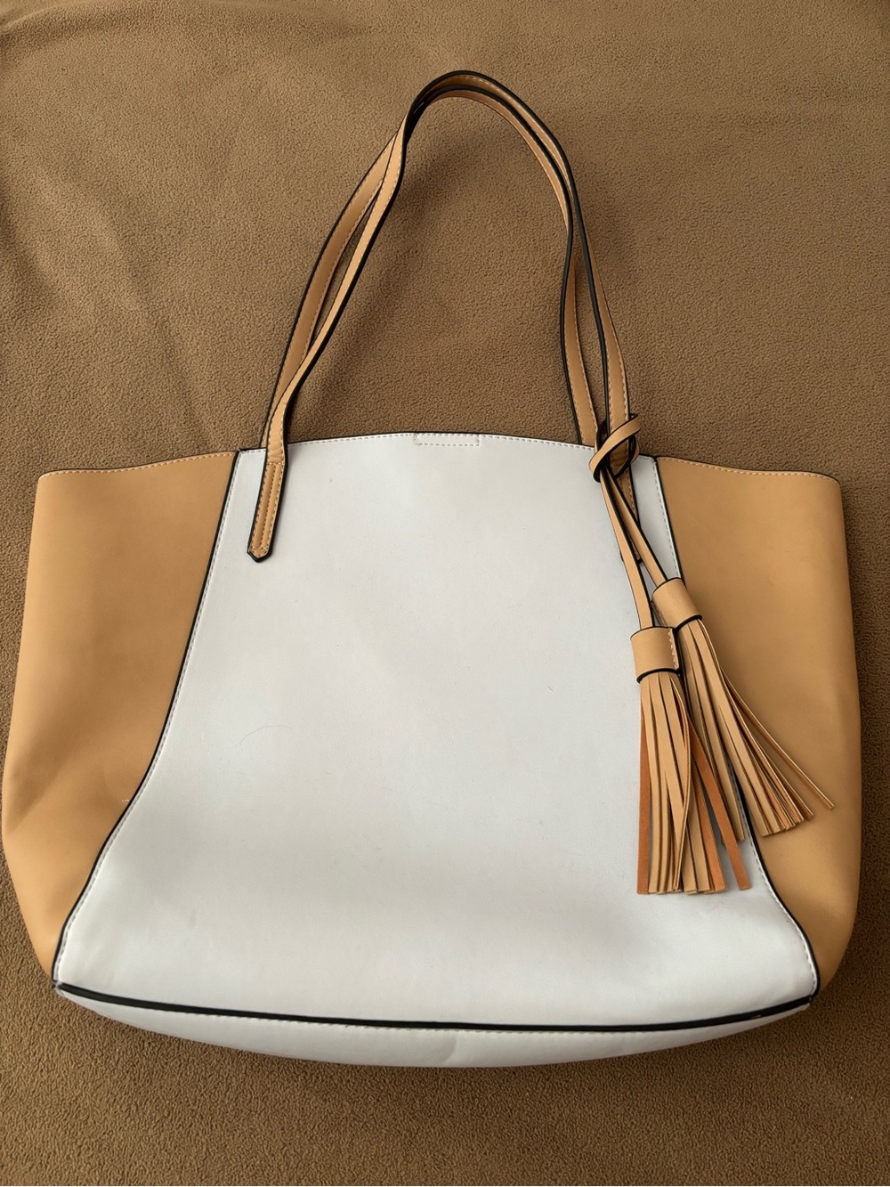 Kelly & Katie White and Tan Two-Tone Tote with Tassel